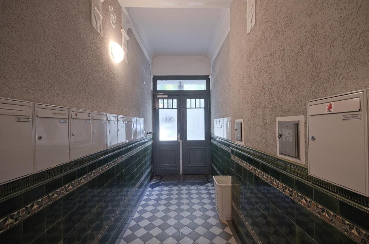 Wohnung Mit 2 Baedern Berlin Exterior foto